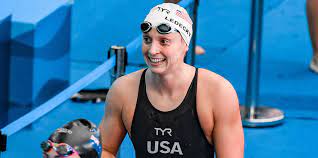 Since then, she's brought home four more olympic gold medals, broken 14 world records and earned the title of greatest female swimmer of our time by michael phelps.the big picture: Isl Beinahe Weltrekord Von Katie Ledecky Sorgt Fur Diskussionen