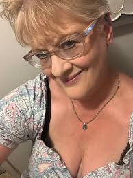 Hi and good morning all. I'm moving to the area from Texas at the end oof  the month and wanted to start getting to know some of y'all.