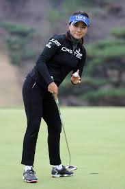 She became the number one ranked amateur golfer in february 2014 after winning t. Minjee Lee Seoulsisters