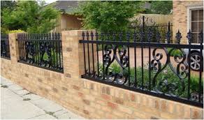 Model pagar rumah minimalis type 21 dshdesign4kinfo via dsh.design4k.info. Istimewa Desain Pagar Rumah Minimalis Mewah Klasik Nyaman Terbaru Halaman Belakang Desain Pagar Modern Pagar Modern