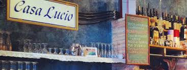 Su fundador fue lucio blázquez, popularmente lucio, que recuperó cierto estilo castellano del siglo xix a pesar de haber inaugurado el local en 1974. Casa Lucio Restaurant Sant Antoni Barcelona