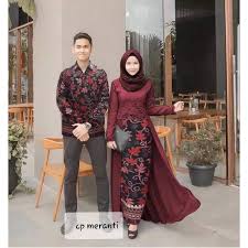 Baju gamis terbaru model mermaid yang kekinian rekomendasi model baju gamis terbaru kekinian. Harga Baju Couple Kondangan Terbaik Batik Kebaya Pakaian Wanita Mei 2021 Shopee Indonesia
