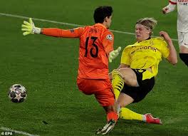 Erling haaland of borussia dortmund celebrates with team mate jadon sancho after scoring their side's second goal during the uefa champions league round of 16 match between sevilla fc and. Sevilla 2 3 Dortmund Haaland Bags Brace As Visitors Claim Advantage In Champions League Tie Daily Echoed