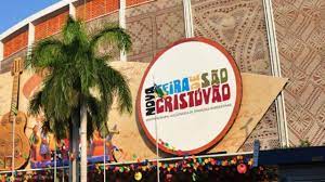 Occupying an enormous space of 32,000 squared meters, it is rio's largest fair and with over 600 stalls of bahian (from bahia) products and other northeastern goodies, it has plenty to offer, from music and drinks to food and souvenirs. Breve Historia Da Feira De Sao Cristovao Diario Do Rio De Janeiro