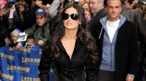 Demi moore's childhood was somewhat turbulent, involving a lot of travel and upheaval. Bildgalerie Demi Moore