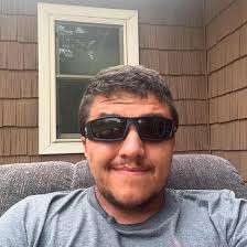 Carpet removal in Indian River area ASAP