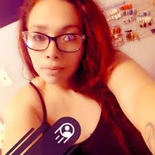 What are good nail glue stickers or tabs for at home nail application?