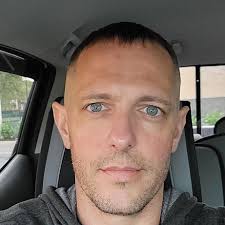 Justin Sowards's Instagram, Twitter & Facebook