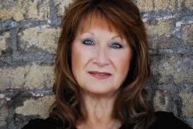 Hayley Morse's Instagram, Twitter & Facebook