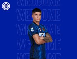 He plays as an attacking midfielder for the italian club, lazio. Joaquin Correa Signs For Inter News