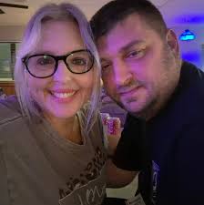 Iso someone to make a custom cake with a fast turn around