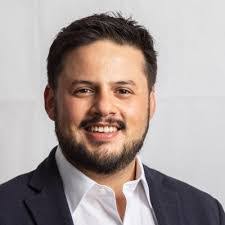 Sergio Robles's Instagram, Twitter & Facebook