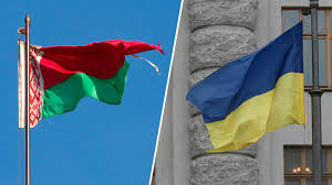 Ukraine borders russia to the east, belarus to the north, poland, slovakia and hungary to the west, romania, moldova to the southwest, and the black sea and sea of azov to the south. Derckmy0tuedam