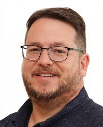 Crestmont Country Club View Club Personnel: James Alcide