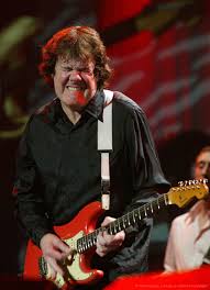 David Gilmour The Strat Pack 2004 All 3 Songs 795fc226 1806 37a6 Ae7b B5ae5400d369 1 023 1 413 Pixel Jimi Hendrix Music Photo Gary