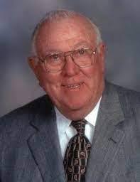 Kenneth Crayton's Instagram, Twitter & Facebook