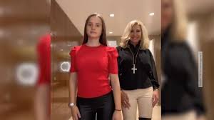 Find the perfect kibootan stock photos and editorial news pictures from getty images. Shania Davina Geiss Uber Mama Carmen Sie Versucht Zu Sein Wie Wir