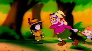 A causa de sus ocurrencias y falta de consciencia se mete en problemas, la mayoría solucionadas o para ayudar a su amiga mortal lydia, ésta logra convocarlo al mundo. Beetlejuice Serie Animada 121 121 Mp4 Latino Identi