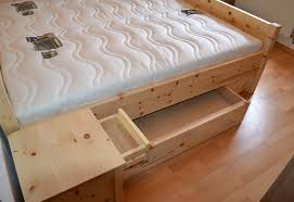 Verkaufe frische zirben zapfen, sehr gute qualität auch in größeren mengen erhältlich!! Holz Sigi Zirbenholzmobel