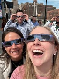 Francis Kue's Instagram, Twitter & Facebook