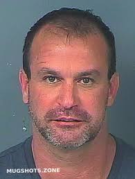 EARL JEFFREY JUNIOR 04/01/2022