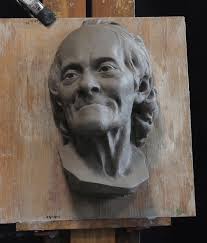 Here is the final clay sculpt of my Voltaire (by Houdon)