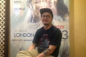 Seperti yang sudah disebutkan di atas bahwa ldr merupakan sebuah hubungan jarak jauh yang sedang dijalankan dua sejoli. Bandung Merdeka Com Jadi Dokter Di London Love Story 3 Derby Romero Syuting Di Swiss