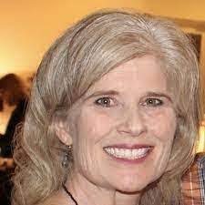 Mitzi Wiseman's Instagram, Twitter & Facebook