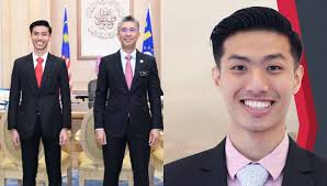 Arahan ketua pengarah perkhidmatan awam tahun 2020. Like Father Like Son Giliran Anak Ketua Pengarah Kesihatan Pula Membanggakan Ayahnya Remaja