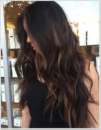 If you have medium length hairs that go more towards the longer side this caramel highlighting can certainly make a good option for you. 108 Caramel Highlights That Ll Blow Your Mind 2020