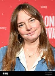 Helen shepherd hi-res stock photography and images