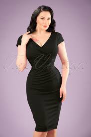 Op 31 januari 2006, nog tijdens de loop van het programma idols, maakte ze bekend dat ze zwanger was van haar eerste kind. 50s Brenda Pencil Dress In Black