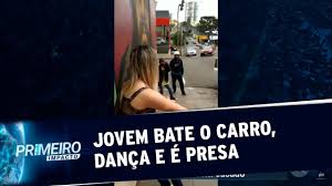 Os melhores desenhos educativos completos de pocoyo, nina e seus amigos. Video Jovem Bebada Bate Carro Em Poste Danca Na Rua E E Presa Sbt