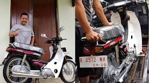 82 modif motor astrea klasik terbaru dan terkeren gendoel motoer custom honda c70 kontes bergaya modifikasi motor klasik india duration. Habis Restorasi Harga Jual Honda Astrea Grand Setara Kawasaki Ninja 300 Tribunnews Com Mobile