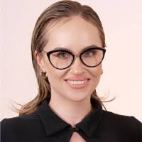 100+ perfiles de «Nelly»