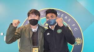 Shin tae yong memang jurulatih yang sangat tegas dengan tahap disiplin yang tinggi. Shin Tae Yong Senang Memanggil Pemain Pemain Muda Ke Timnas Agar Bisa Menempanya Lebih Lama Tribunnews Com Mobile