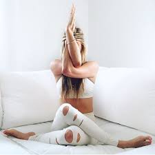 Be In The Present Moment Knowing Now Is All That Matters Wearing My Favorite Aloyoga Thanks Ig Ashl Yoga Photoshoot Beautiful Yoga Poses Yoga Motivation