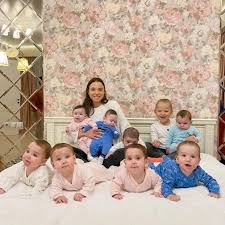 The mother had expected to give. Mum To 11 This 23 Year Old Russian Woman Wants 100 Babies