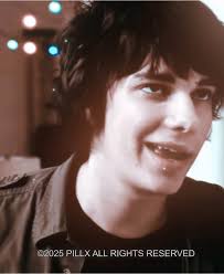 Ignore how topaz made the scanlines part weird 😭🙏 || #rodrickheffley...