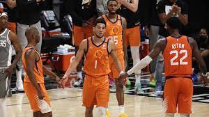 Devin booker dominates the game. Y Jznm07c8sfgm