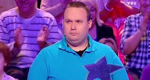 En juillet 2015, c'est sylvain larue qui entrait dans l'histoire en tirant. Les 12 Coups De Midi Sylvain Echappe Une Nouvelle Fois A L Elimination Avant Le Coup Fatal Toutelatele