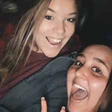 lillian.garwood (@GarwoodLillian)