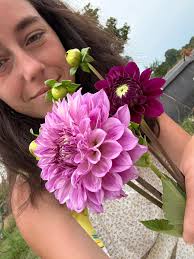 Dahlia Varieties Available at Oakhill Flower Farm