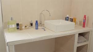 Notre boutique vous propose des collections de meubles sous vasque alliant modernité et caractère. Realiser Un Plan Vasque En Salle De Bains A Hauteur Adaptee Youtube