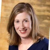 Laurie Mullins's Instagram, Twitter & Facebook