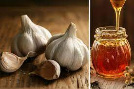 Ini petua hilangkan batuk yang sangat mudah untuk diikuti. Hanya Gunakan Madu Bawang Putih Untuk Hilangkan Batuk