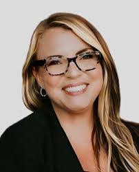 Tonnye Stapp's Instagram, Twitter & Facebook