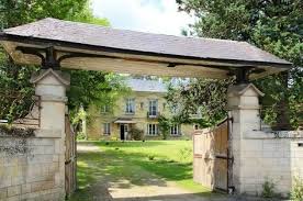 Maison D Hote A Vendre En Picardie 5mn Chateau De Pierrefonds Maison D Hotes Maison Maison A Vendre