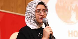 Rabia Ilhan Ak Parti Istanbul Kadin Kollari Baskani