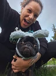 Lori Perrigo's Instagram, Twitter & Facebook